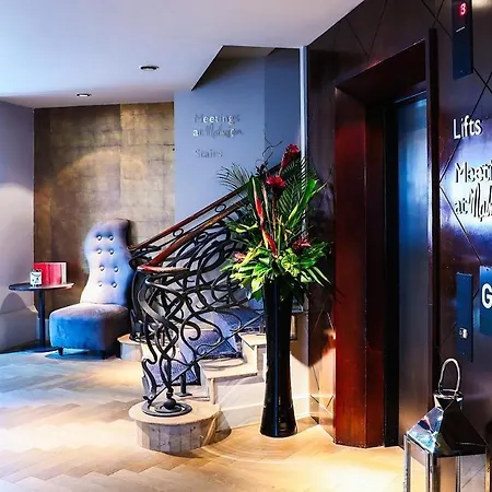 马尔马逊利兹酒店 4*